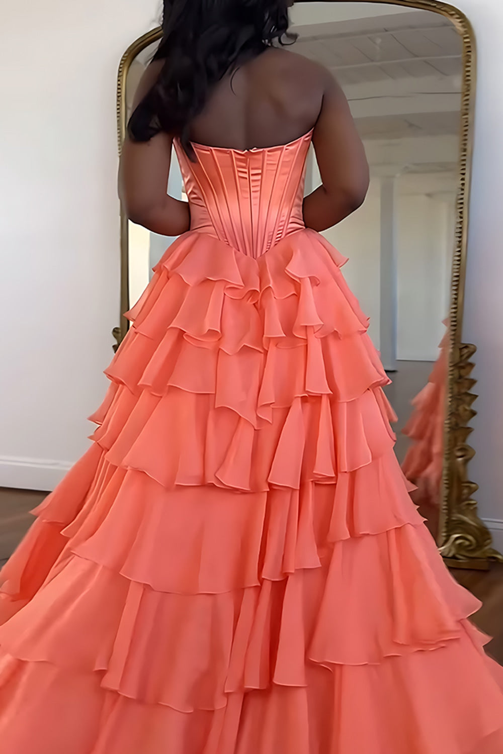 Sweetheart Sleeveless Tiered Ruffle Chiffon A-Line Prom Dress Side Slit Lace-Up Back Floor Length