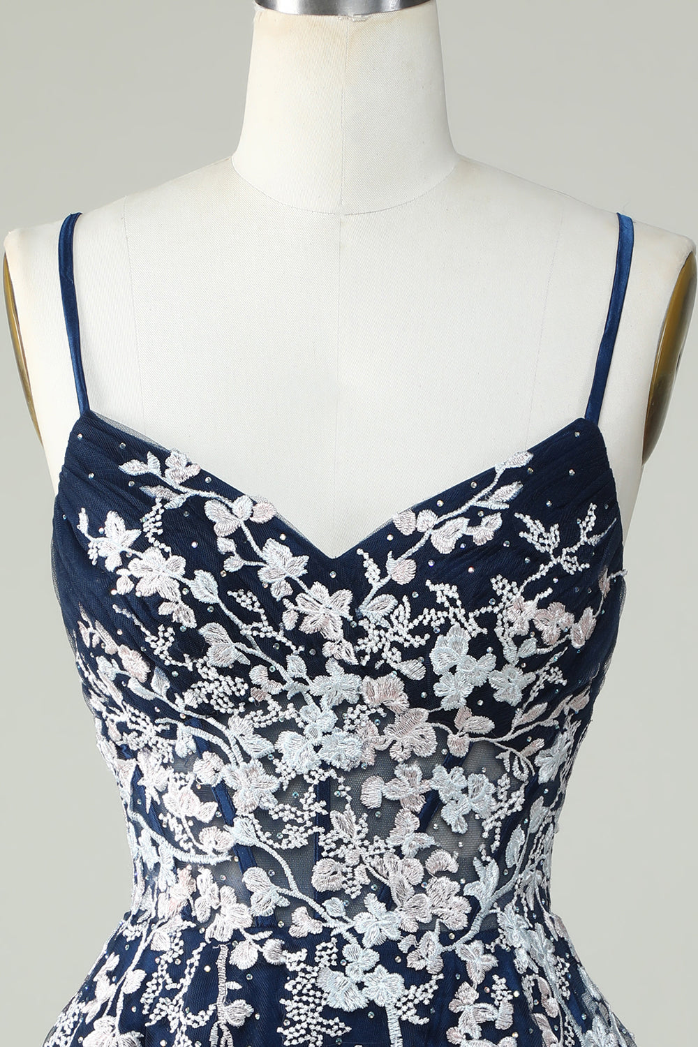 Sweetheart Spaghetti Straps Iridescent Floral Lace Applique Tulle Corset Lace-Up Open Back Flared A-Line Short Homecoming Dress