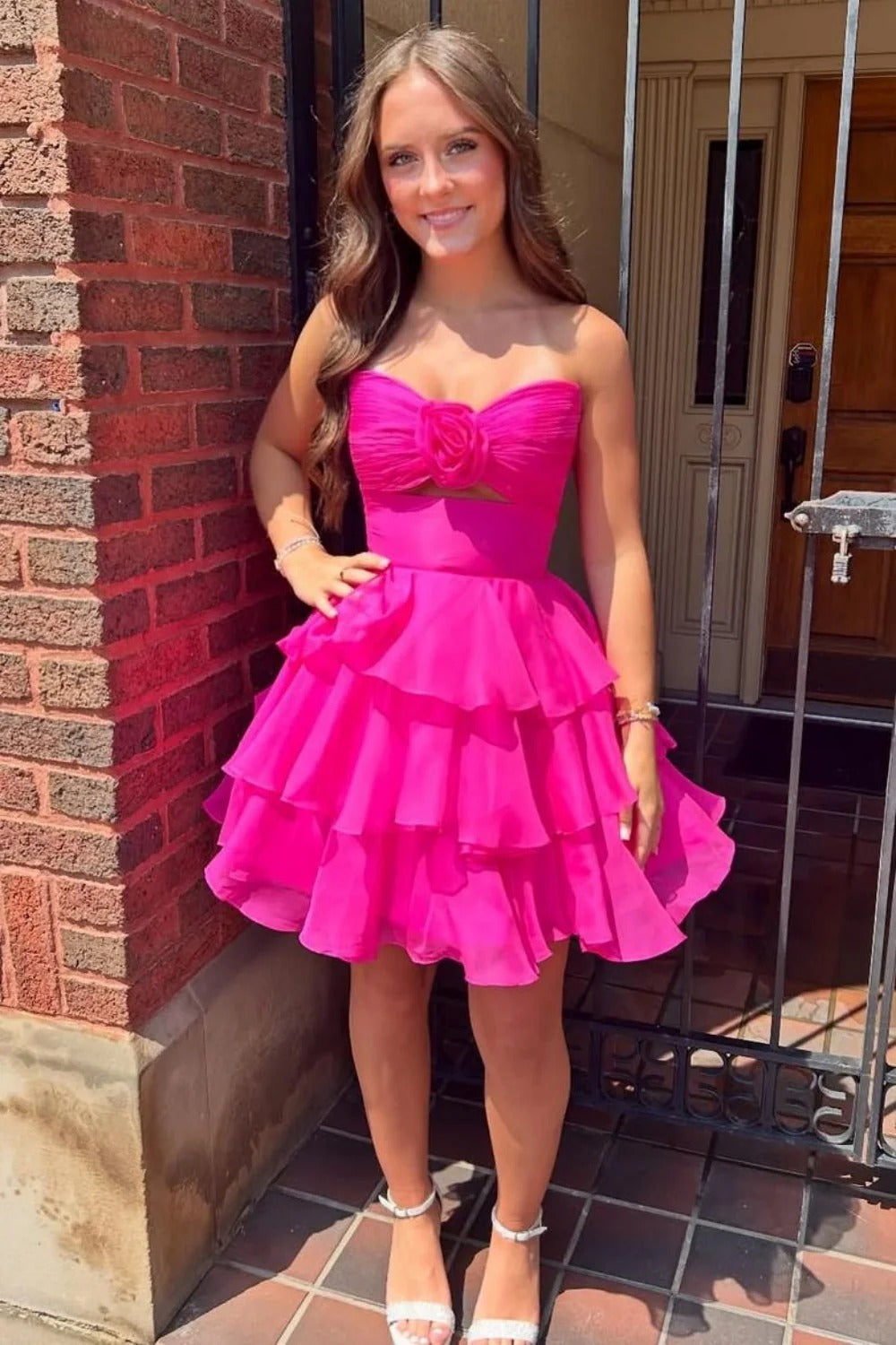 Sweetheart Strapless 3D Rose Cutout Waist Tiered Ruffle Chiffon A-Line Homecoming Dress Mini