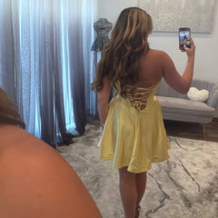 Sweetheart Strapless Bow Cutout Satin Corset A-Line Homecoming Dress Lace-Up Mini