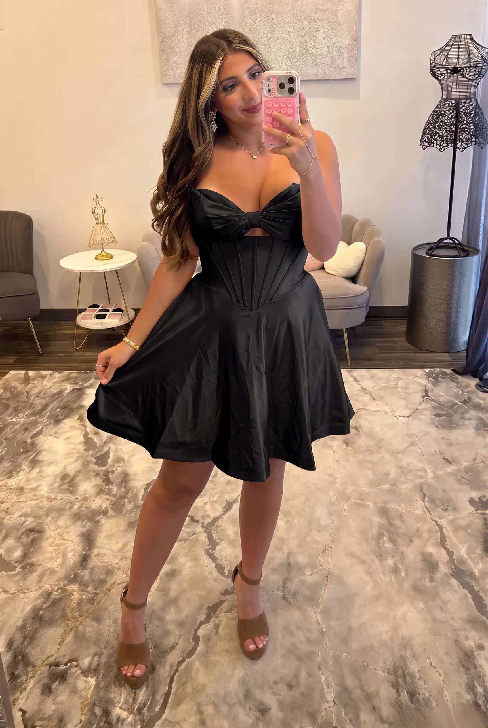 Sweetheart Strapless Bow Cutout Satin Corset A-Line Homecoming Dress Lace-Up Mini