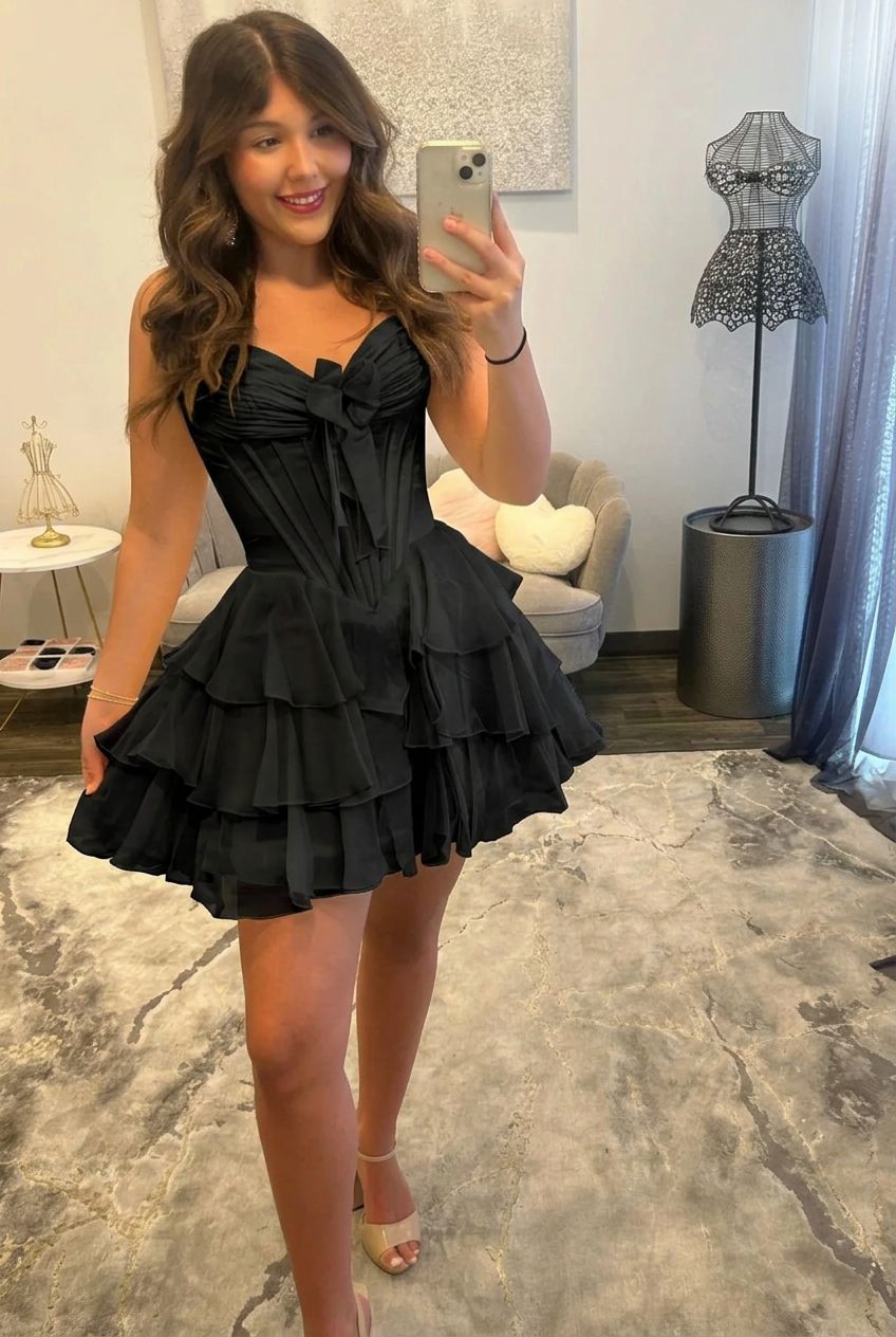 Sweetheart Strapless Bow Ruched Chiffon Corset Tiered Ruffle A-Line Homecoming Dress Open Back Mini