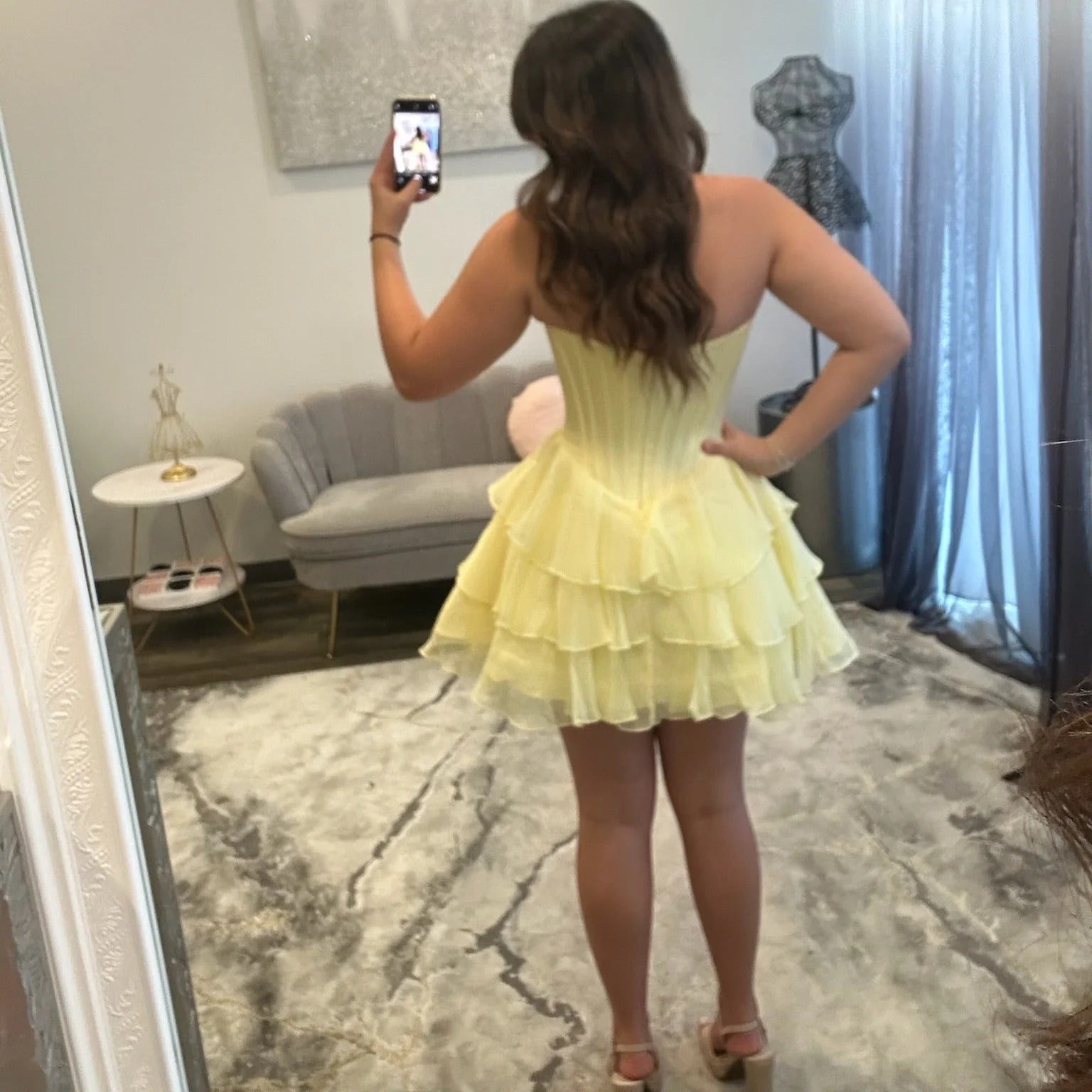 Sweetheart Strapless Bow Ruched Chiffon Corset Tiered Ruffle A-Line Homecoming Dress Open Back Mini