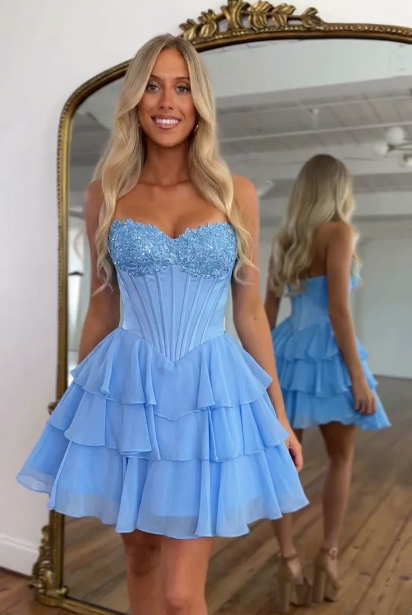 Sweetheart Strapless Lace Applique Boned Corset Tiered Ruffle Chiffon A-Line Homecoming Dress Mini