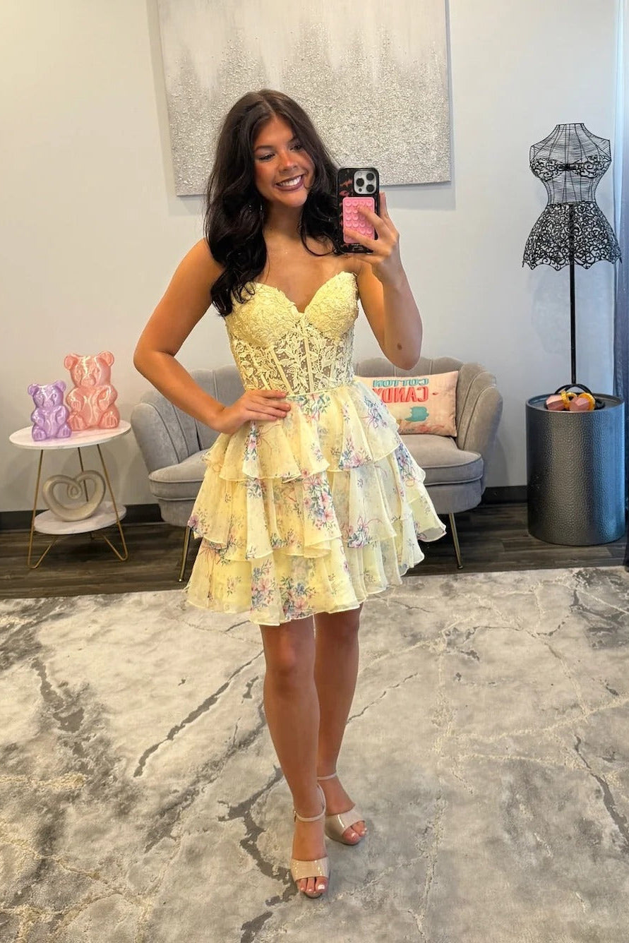 Sweetheart Strapless Lace Applique Corset Tiered Ruffle Floral Chiffon A-Line Homecoming Dress Lace-Up Mini