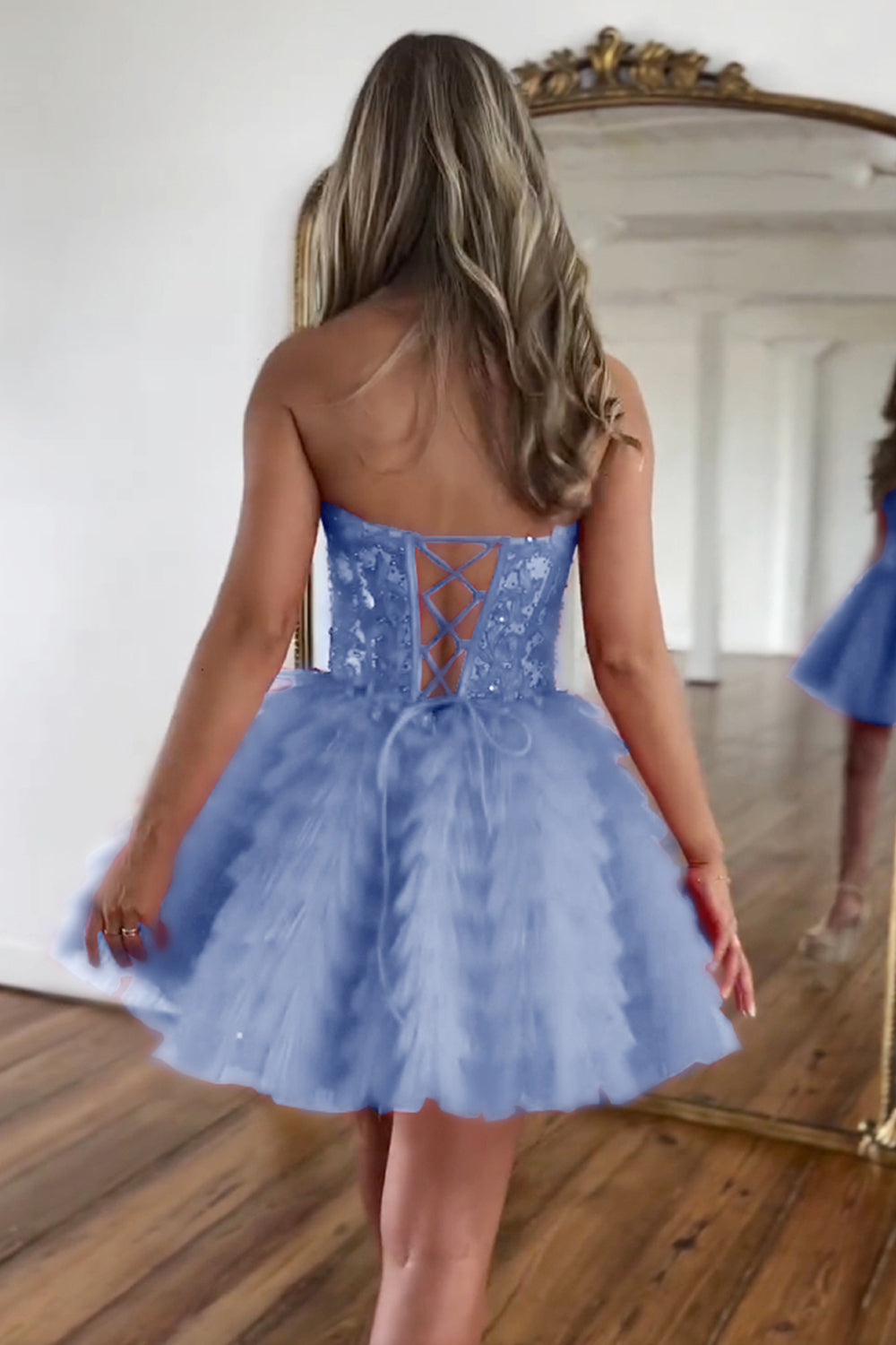 Sweetheart Strapless Lace Appliques Illusion Boned Corset Multi-Tier Ruffle Tulle Lace-Up Back A-Line Homecoming Dress Mini