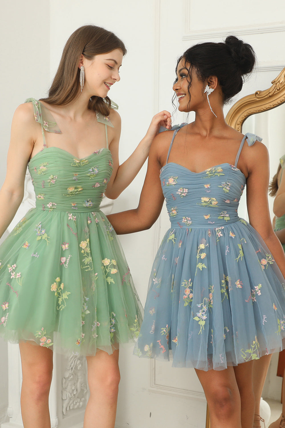 Sweetheart Tie Shoulder Straps Bow Floral Botanical Embroidery Ruched Bodice Tulle Flared A-Line Short Homecoming Dress