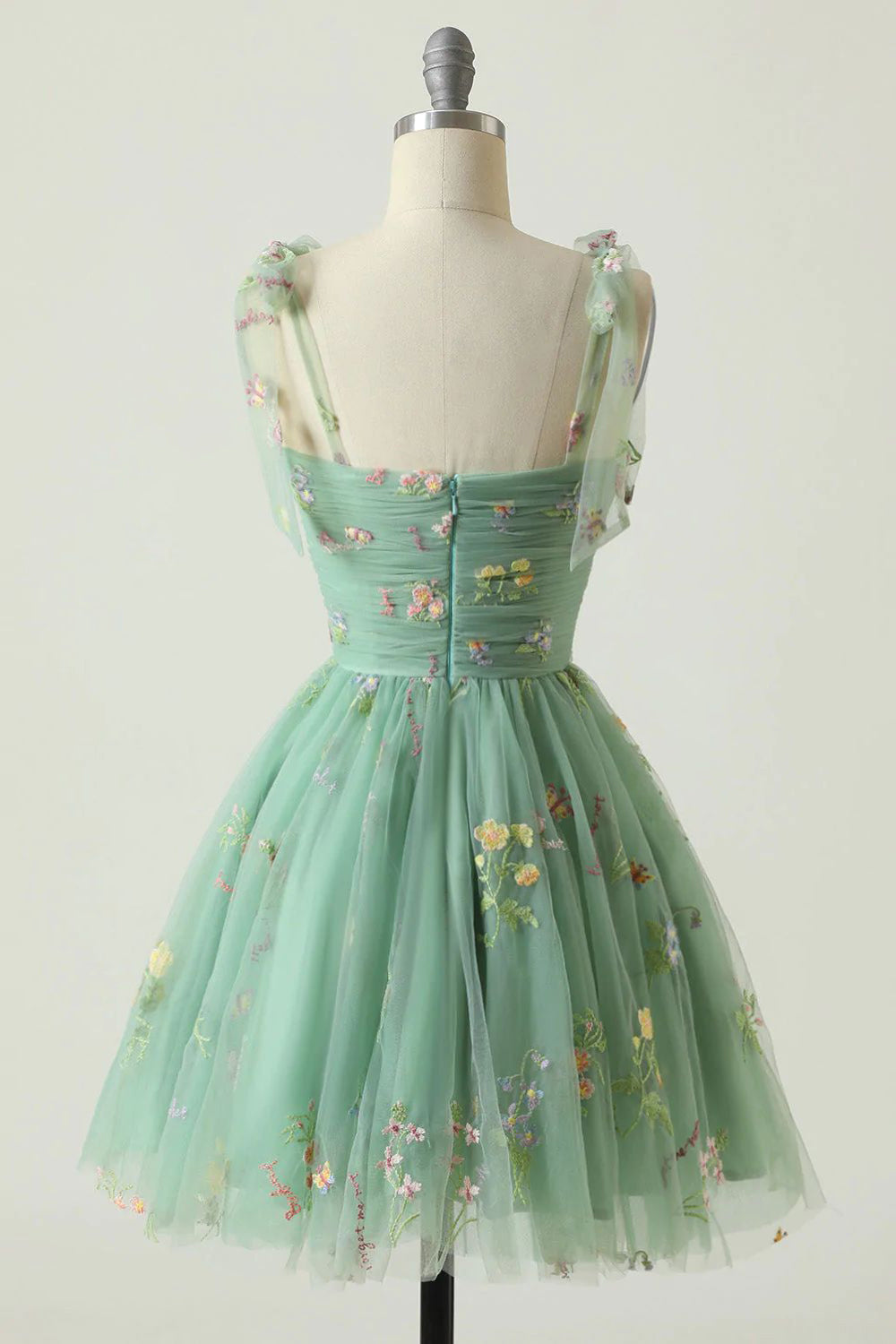 Sweetheart Tie Shoulder Straps Bow Floral Botanical Embroidery Ruched Bodice Tulle Flared A-Line Short Homecoming Dress