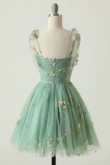Sweetheart Tie Shoulder Straps Bow Floral Botanical Embroidery Ruched Bodice Tulle Flared A-Line Short Homecoming Dress