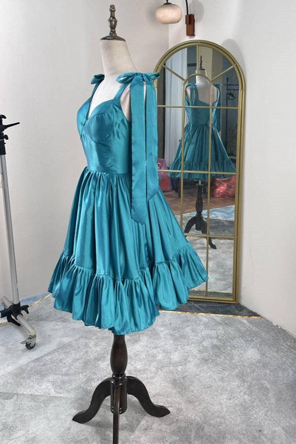 Sweetheart Tie Shoulder Straps Satin Structured Boned Corset Open Back Tiered Ruffle Hem Flared A-Line Short Homecoming Dress