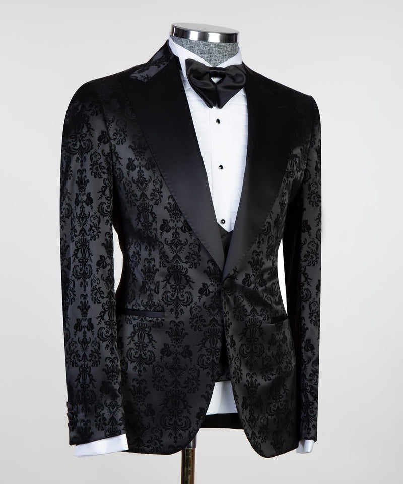Tailored Black Jacquard Peaked Lapel Three-Piece Men’s Suit