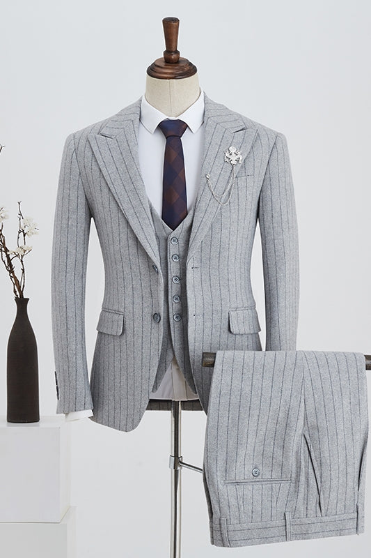 Tailored Gray Peaked Lapel Three-Piece Business Suit for Men