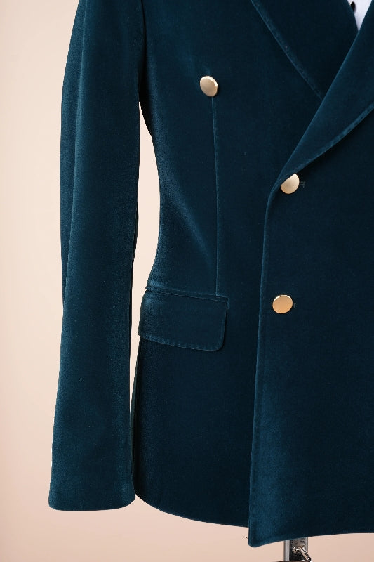 Traditional Marine Blue Peaked Lapel Double Breasted Velvet Prom Suit