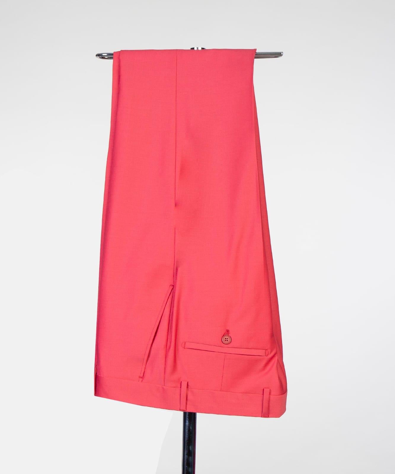 Trendy Red Three-Piece Peak Lapel Prom Suits for Men