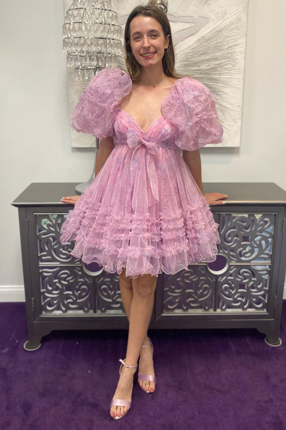 V-Neck Puff Sleeve Front Bow-Tie Eyelash Ruffle Tulle Open Back Multi-Tier Flared A-Line Short Homecoming Dress