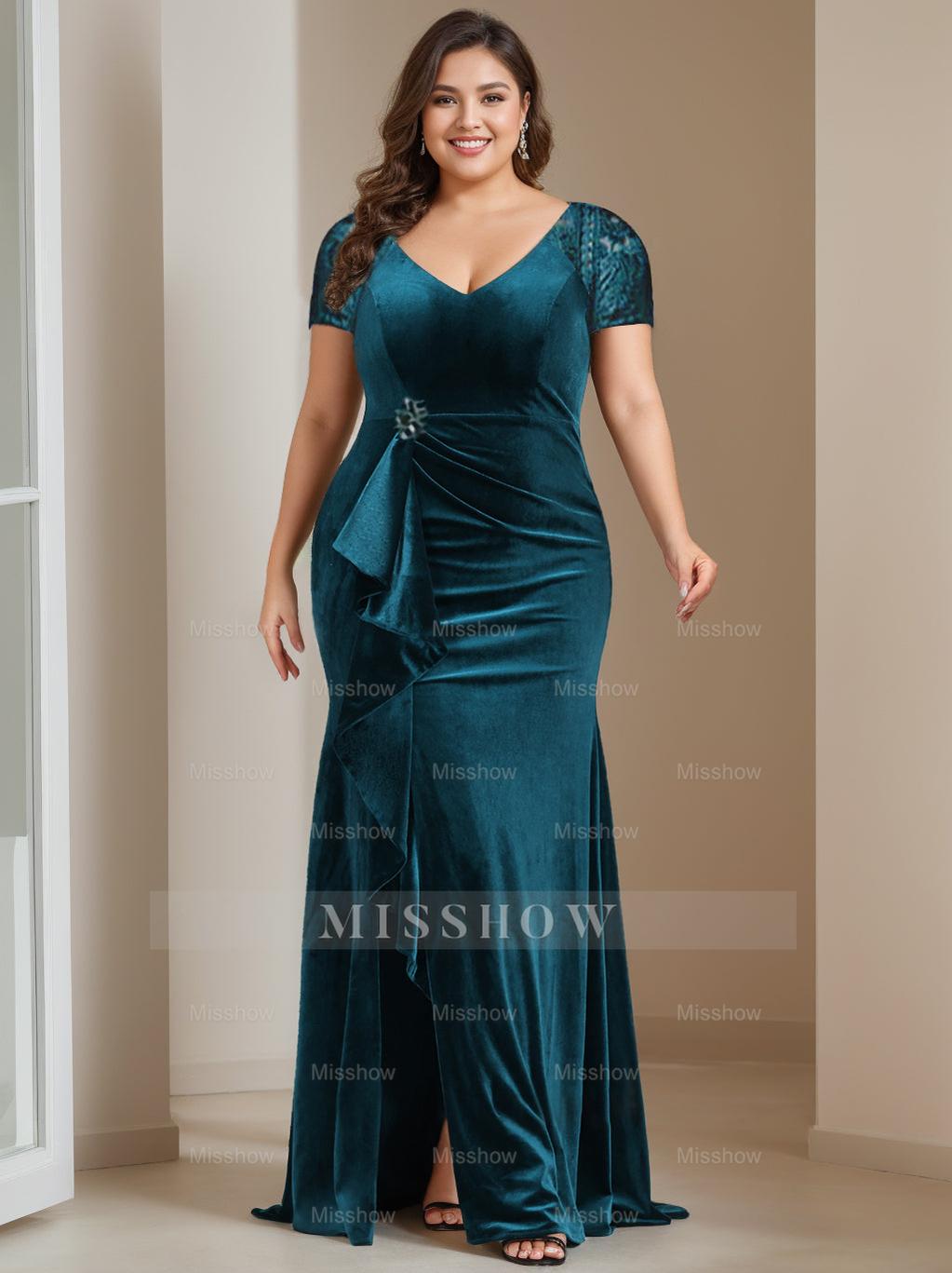 V-Neck Short-Sleeved Velvet Mother of the Bride Gown with Ruffles and Appliques in Trumpet/Mermaid Style