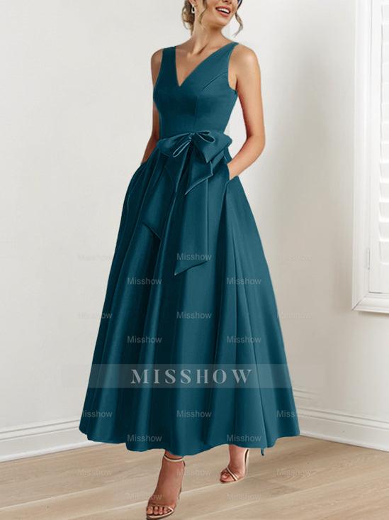 V-Neck Sleeveless A-Line Princess Ankle-Length Mother of the Bride Dress with Ruffles & Pockets