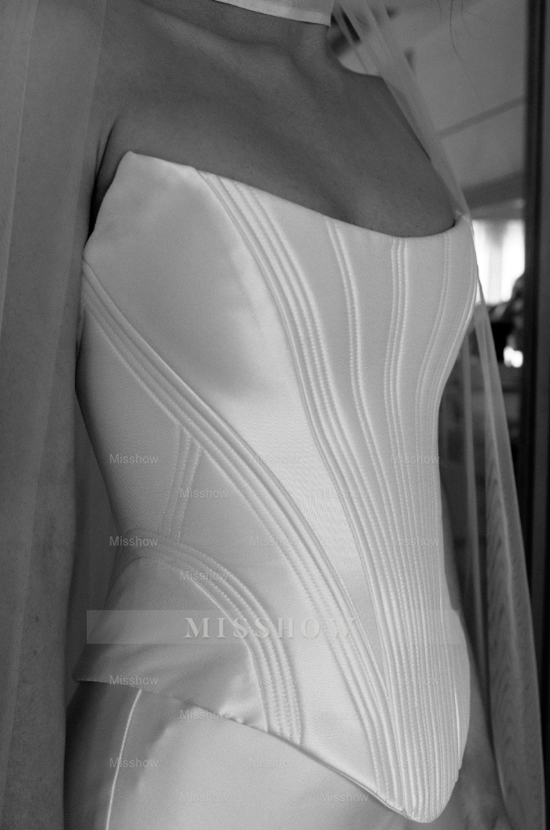 Vintage Long White A-line Satin Strapless Corset Wedding Dress