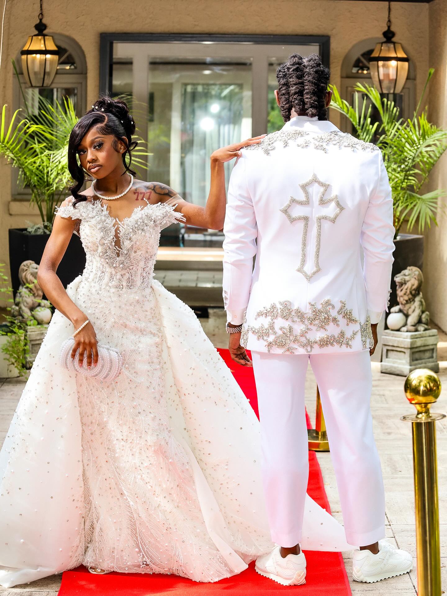 White Mermaid Prom Dress with Detachable Ball Gown Overskirt Off Shoulder Sweetheart 3D White Feather Fringe Floral Beading Shoulder Silver Baroque Scroll Lace Rhinestone Sequin Barely There Sweep Train Gown
