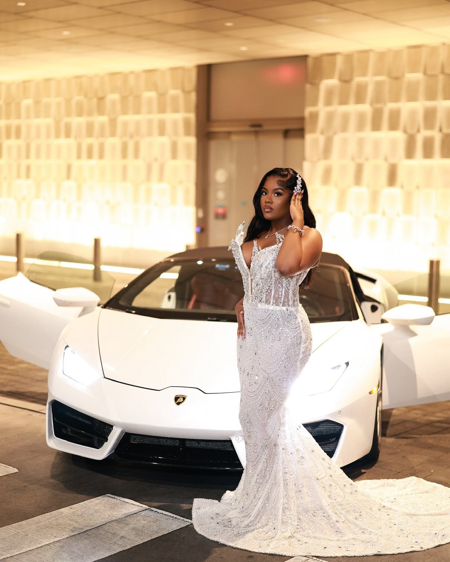 White Plus Size Mermaid Prom Dress Deep V Plunge Sweetheart Sheer Illusion Boned Corset Crystal Rhinestone Spaghetti Strap Heavy Rhinestone Shoulder Silver Baroque Scroll Vine Beading Crystal Drop Chain Swag All-Over Sequin Court Train Gown