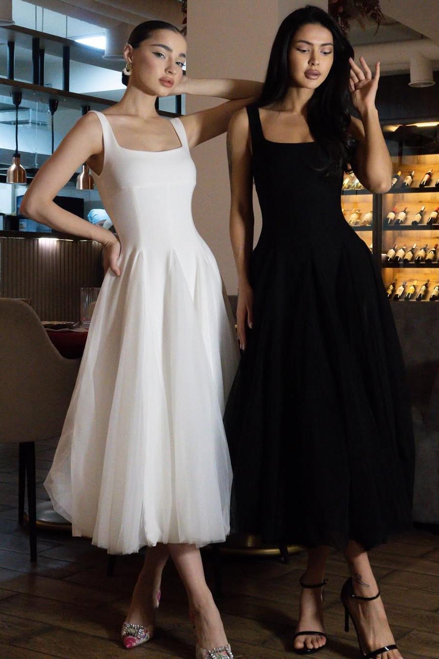 White Square Neck Straps Sleeveless Long Formal Dress With Tulle