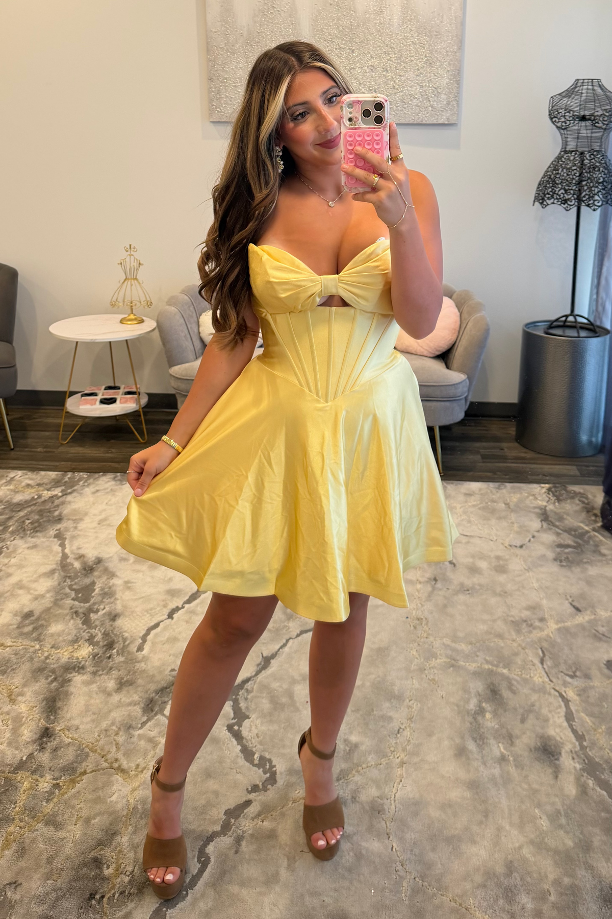 Sweetheart Strapless Bow Cutout Satin Corset Homecoming Dress A-Line Mini Lace-Up Open Back