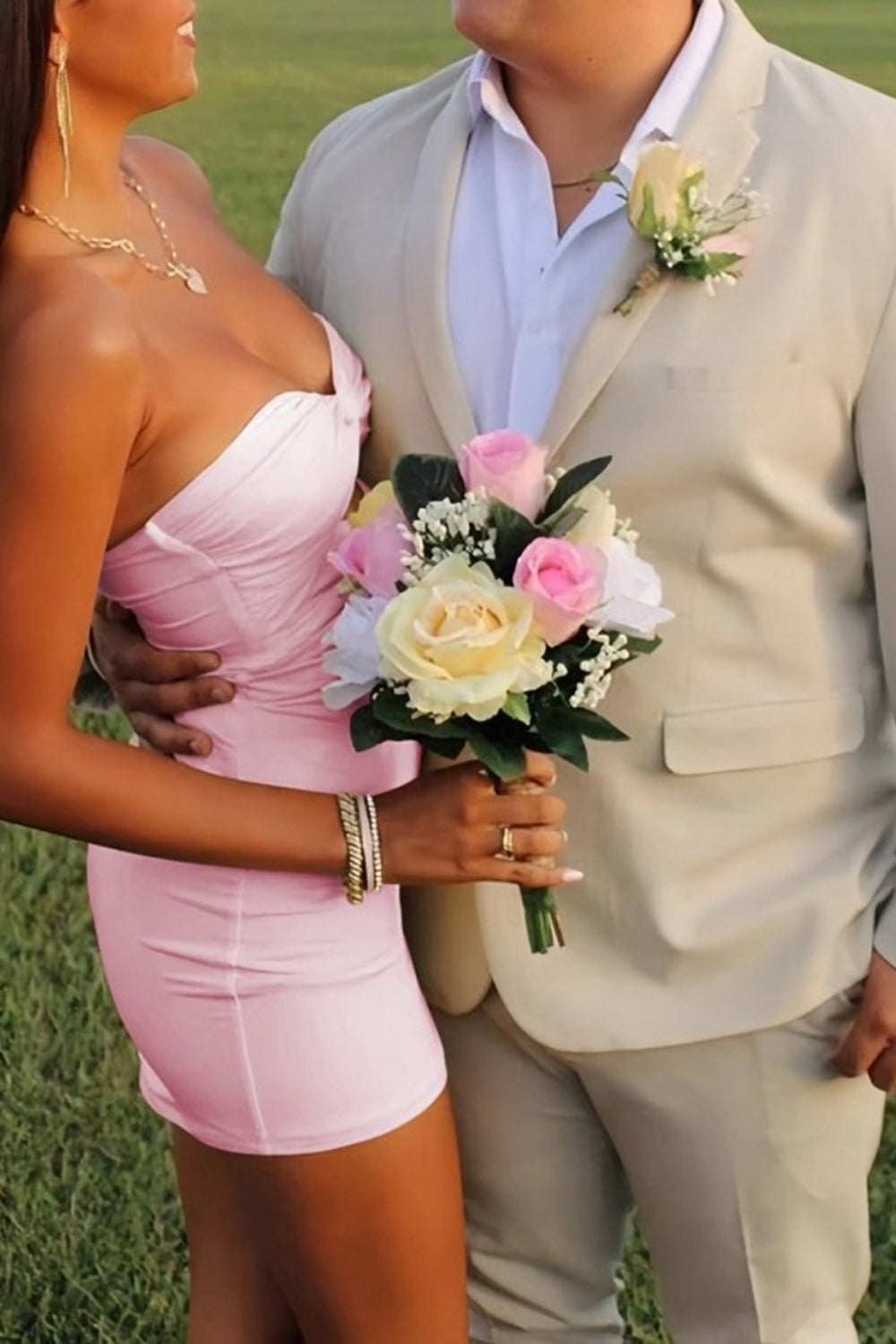 Yellow Bodycon Sweetheart Keyhole Mini Party Dress