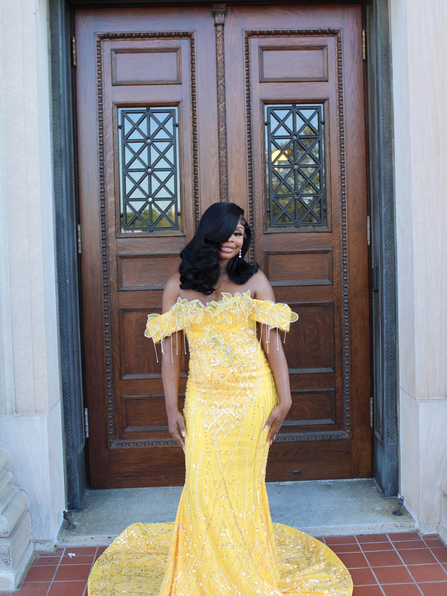 Yellow Lace Mermaid Prom Dress Off Shoulder 3D Floral Crystal Fringe Sparkly Evening Gown with Detachable Train