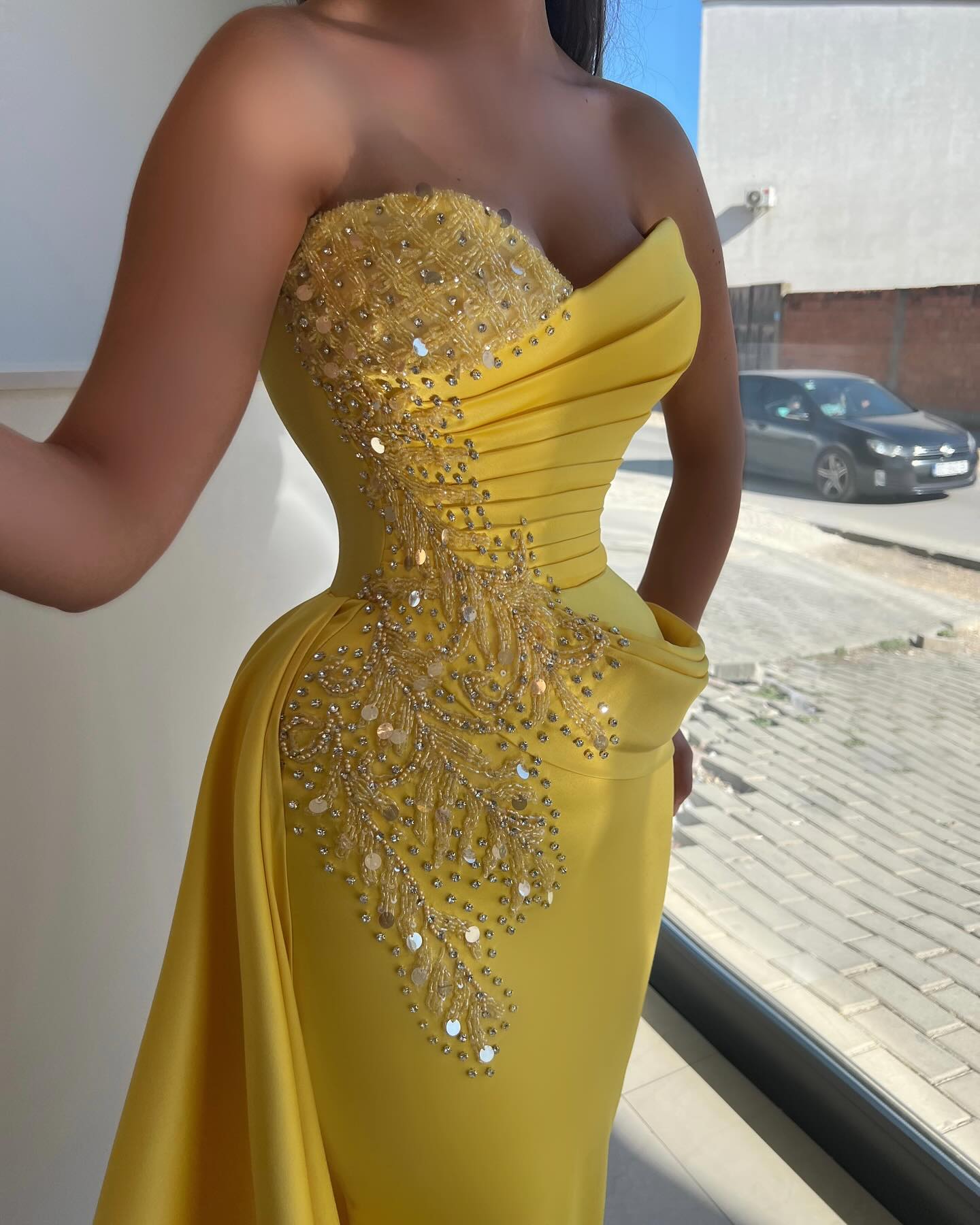 Yellow Satin Mermaid Formal Dress Strapless Sweetheart Beaded Sequin Ruched Sweep Train Evening Gown