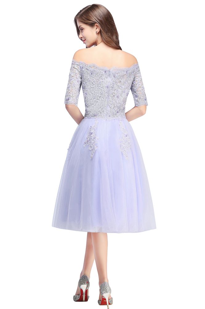 MISSHOW offers A-line Bateau Tulle Prom Dress with Appliques at a cheap price from Same as Picture,White,Ivory,Nude pink,Blushing Pink,Pearl Pink,Dusty Rose,Watermelon,Red,Burgundy,Champagne,Lilac,Lavender,Sky Blue,Dark Navy,Black,Silver,Mint Green, Tulle to A-line Knee-length hem. Stunning yet affordable Sleeveless Prom Dresses,Homecoming Dresses.