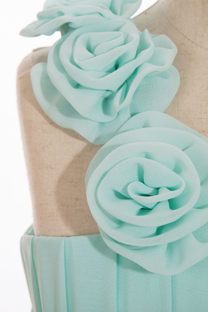 MISSHOW offers gorgeous Mint Green One Shoulder party dresses with delicately handmade Ruffles,Pattern,Cascading Ruffle in size 0-26W. Shop Floor-length prom dresses at affordable prices.