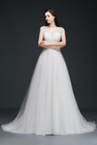 Glamouröse Brautkleider in A-Linie mit U-Ausschnitt und Hofschleppe aus Tüll mit Schärpe