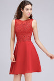 A-ligne courte en mousseline de soie rouge robes de soirée avec des appliques en dentelle