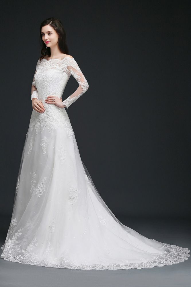 This elegant Bateau Tulle wedding dress with Lace could be custom made in plus size for curvy women. Plus size Long Sleeves A-line bridal gowns are classic yet cheap.