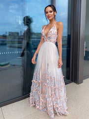 A-Line/Elegant Applique Tulle V-neck Sleeveless Floor-Length Prom Evening Dresses