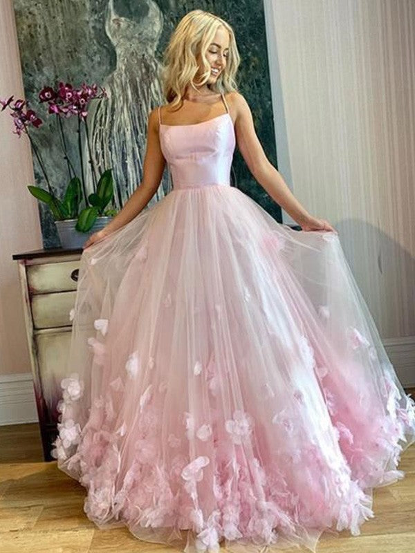 A-Line/Elegant Bateau Tulle Applique Floor-Length Sleeveless Prom Dresses