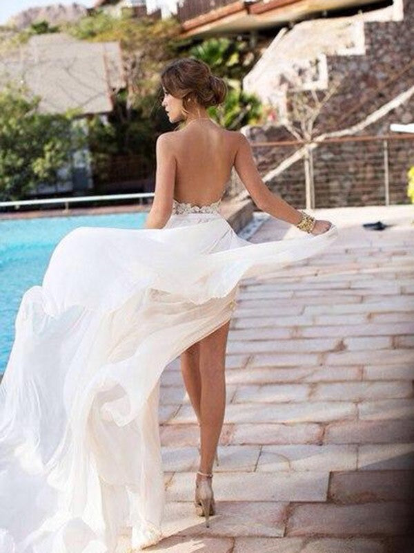 A-Line/Elegant Halter Sleeveless Lace Chiffon Prom Dresses