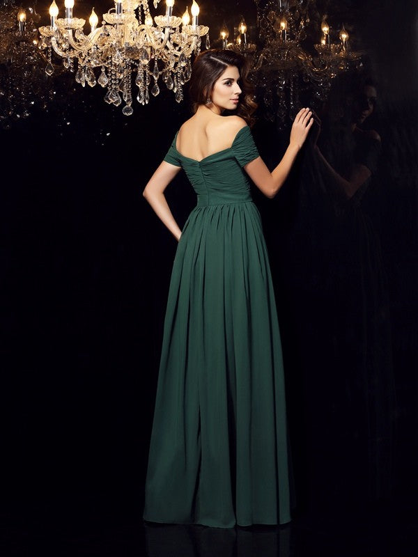 A-Line/Elegant Off-the-Shoulder Ruched Sleeveless Long Chiffon Prom Dresses