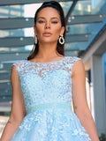 A-Line/Elegant Scoop Sleeveless Tulle Applique Prom Dresses