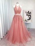 A-Line/Elegant Sleeveless Tulle Halter Applique Prom Dresses