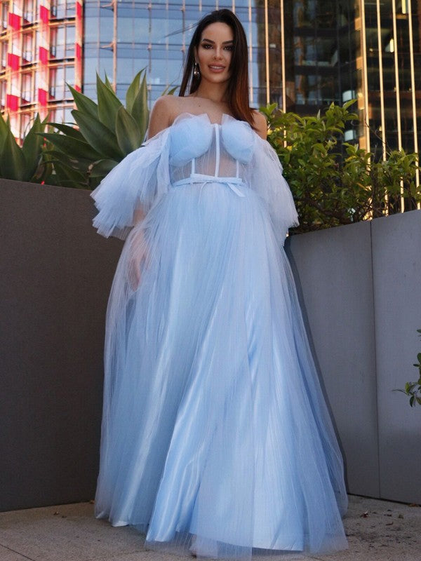 A-Line/Elegant Tulle Ruffles Square Short Sleeves Floor-Length Prom Dresses