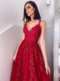 A-Line/Elegant Tulle V-neck Floor-Length Applique Sleeveless Prom Dresses