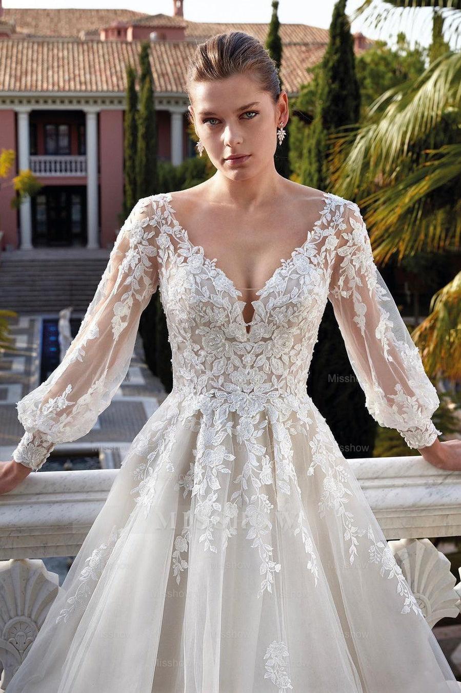 Amazing V-Neck Backless Long Sleeves A-Line Appliques Wedding Dress Amazing V-Neck Backless Long Sleeves A-Line Appliques Wedding Dress