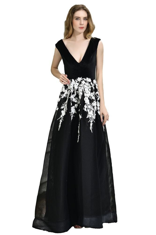 MISSHOW offers Attractive Black V-neck Aline Prom Dress White Floral Appliques Tulle Party Dress at a good price from Black,Velvet to A-line Floor-length them. Stunning yet affordable Sleeveless Prom Dresses,Evening Dresses,Homecoming Dresses,Quinceanera dresses.