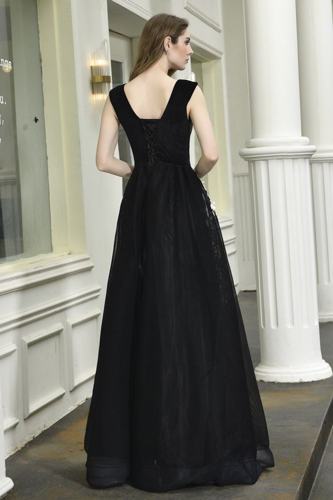MISSHOW offers Attractive Black V-neck Aline Prom Dress White Floral Appliques Tulle Party Dress at a good price from Black,Velvet to A-line Floor-length them. Stunning yet affordable Sleeveless Prom Dresses,Evening Dresses,Homecoming Dresses,Quinceanera dresses.