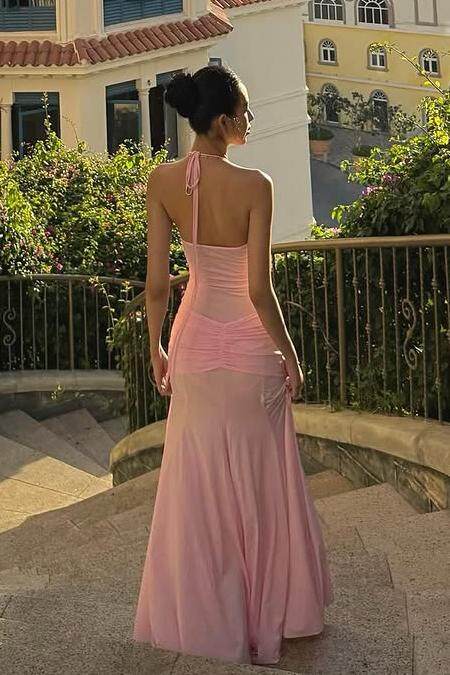Sleeveless Halter V Neck Long Mermaid Formal Dress With Pleated