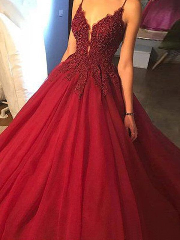 Ball Gown Sleeveless Spaghetti Straps Applique Tulle Prom Dresses