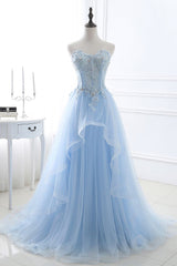 Looking for Prom Evening Dresses in {$goods.attr.material}}, Ball Gown style, and Gorgeous Appliques work MISSHOW has all covered on this elegant Ball Gown Sweetheart Tulle Sky Blue Cheap Prom Evening Dresses with Sequins.