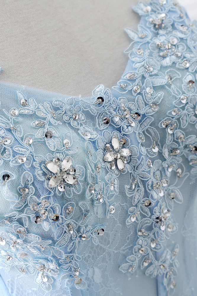 Looking for Prom Evening Dresses in {$goods.attr.material}}, Ball Gown style, and Gorgeous Appliques work MISSHOW has all covered on this elegant Ball Gown Sweetheart Tulle Sky Blue Cheap Prom Evening Dresses with Sequins.