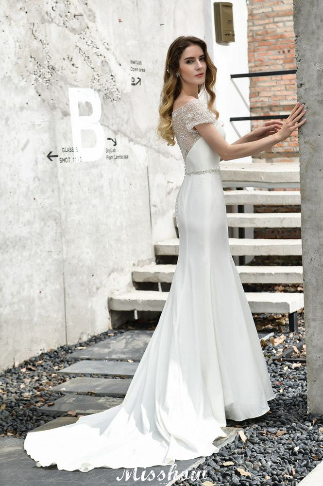 MISSHOW offers Bateau Short Sleeve Slim Mermaid Wedding Gown Satin Bridal Gown Sweep/Trump Train at a good price from Ivory,Satin to Mermaid Floor-length them. Stunning yet affordable Short Sleeves .